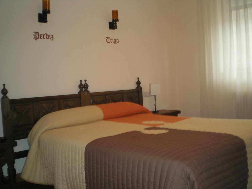 Tierra De Campos Hotel Osorno Værelse billede